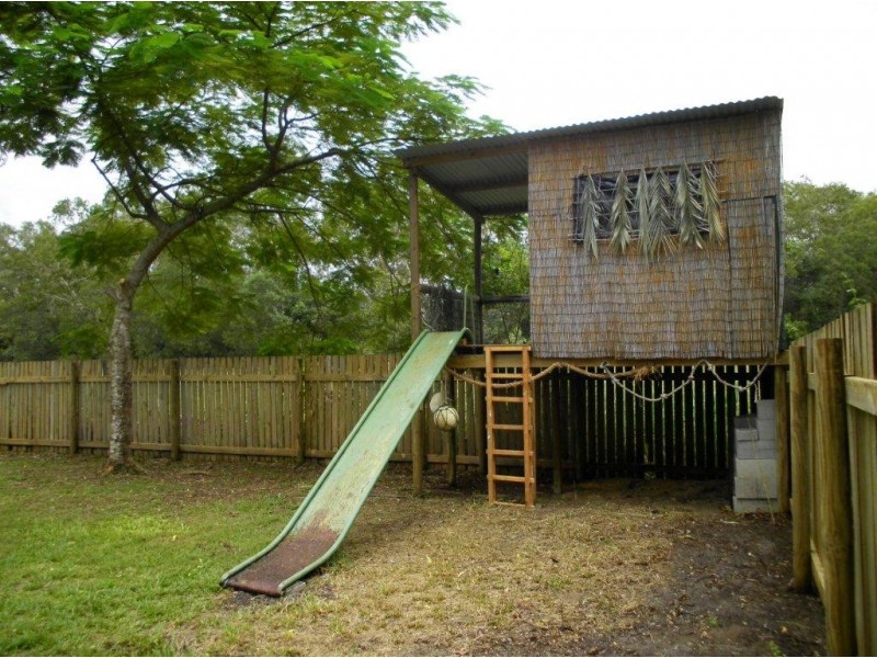 24 Albatross Close, Cooya Beach QLD 4873