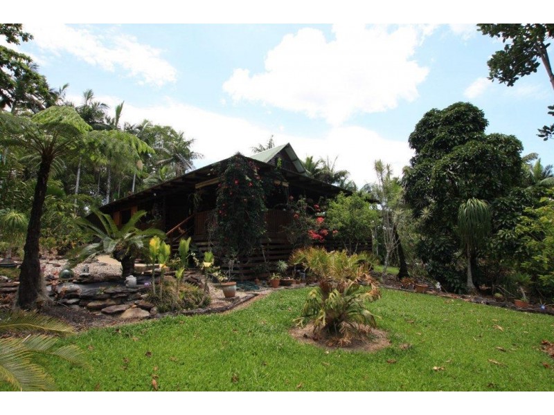 5 Meadow Road, Julatten QLD 4871