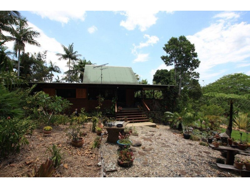 5 Meadow Road, Julatten QLD 4871