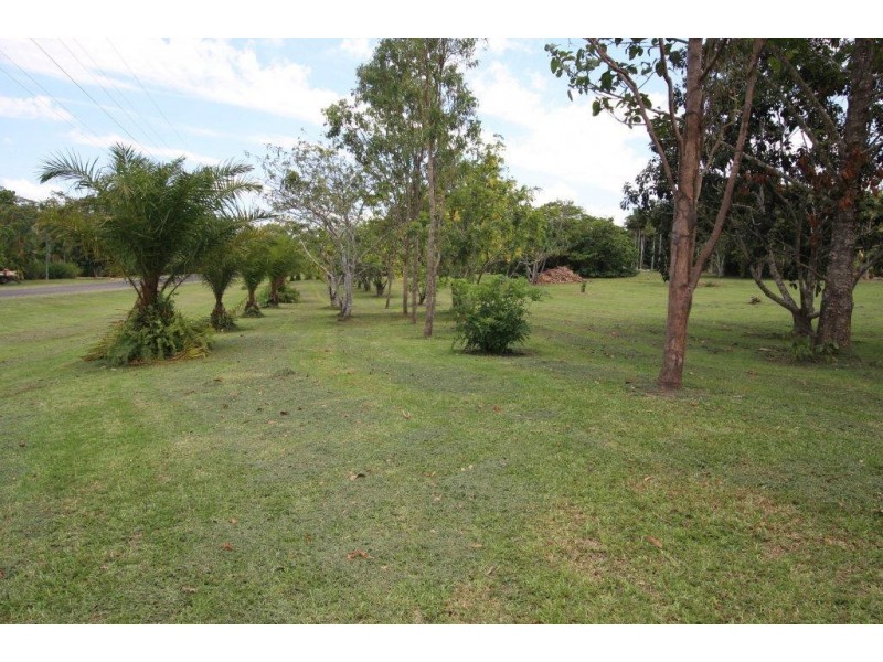 5 Meadow Road, Julatten QLD 4871