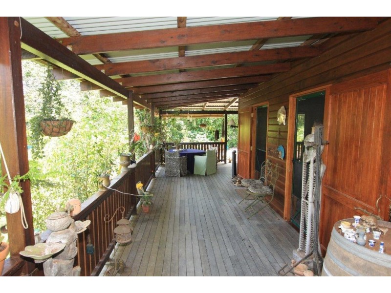 5 Meadow Road, Julatten QLD 4871