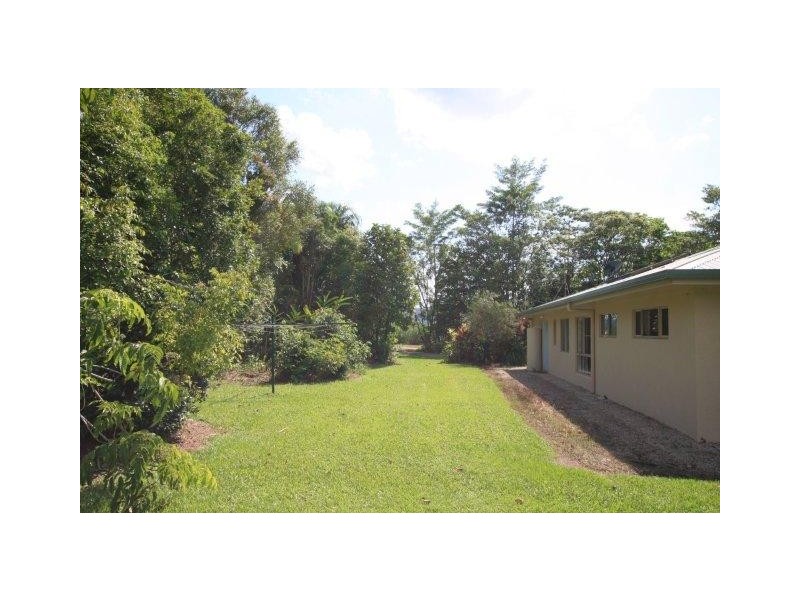 29 Kingston Road, Whyanbeel QLD 4873