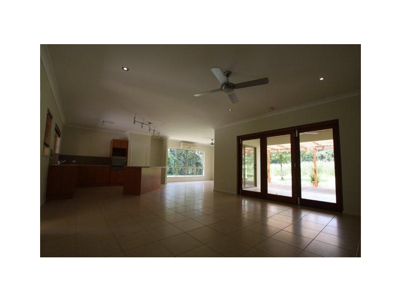 29 Kingston Road, Whyanbeel QLD 4873