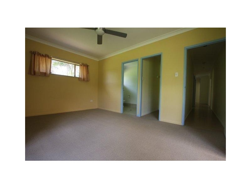 29 Kingston Road, Whyanbeel QLD 4873