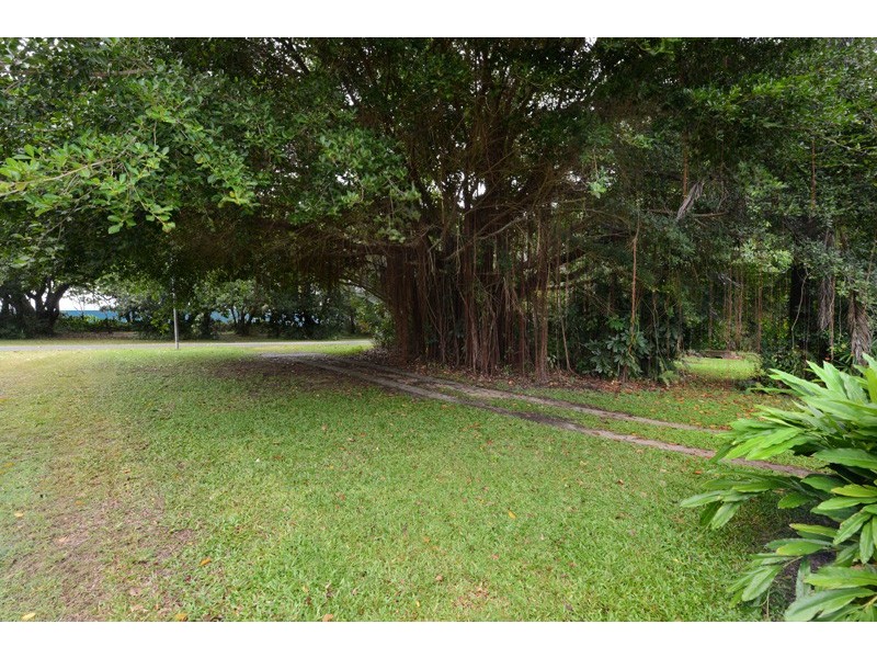 52 Esplanade, Wonga Beach QLD 4873