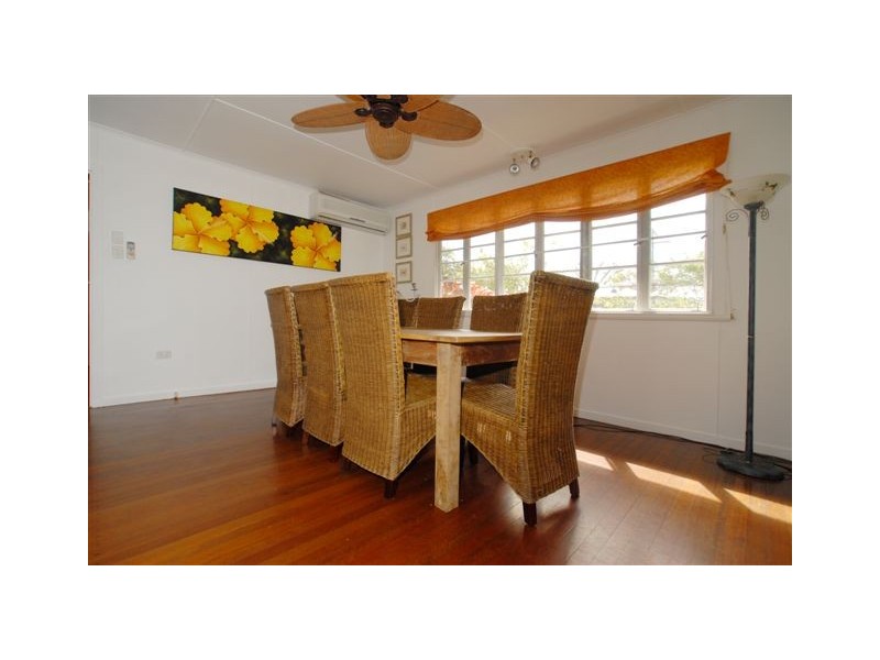 15 Marine Parade, Newell QLD 4873