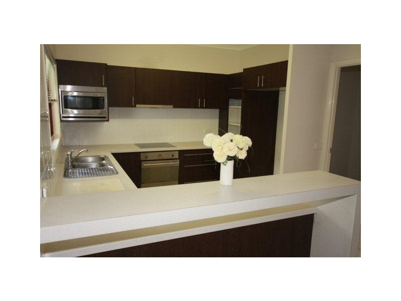 22 White Oak Ave, Mossman QLD 4873