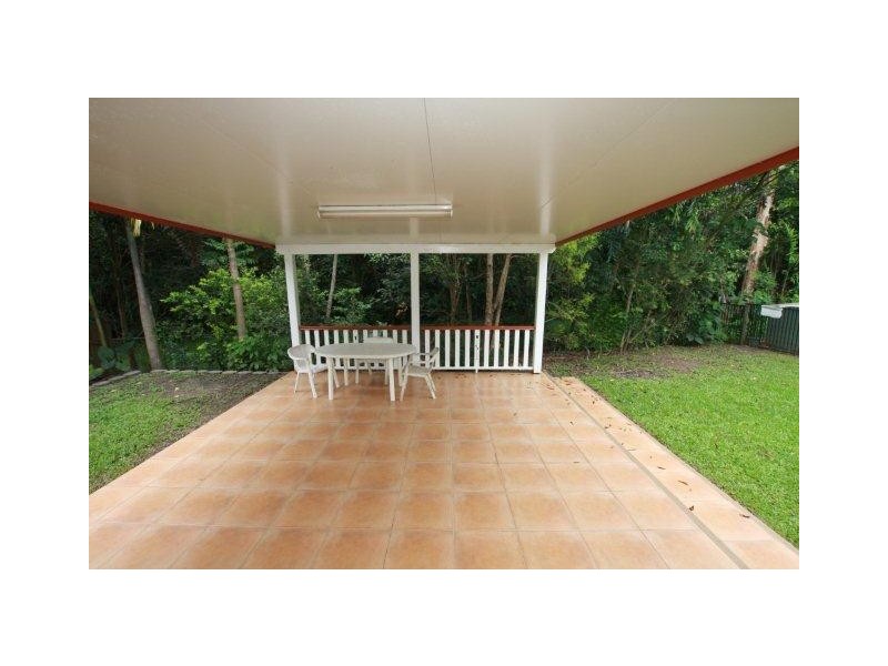 22 White Oak Ave, Mossman QLD 4873