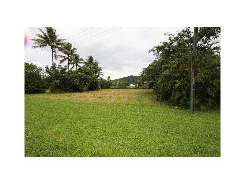 25 Osborne Street, Daintree QLD 4873