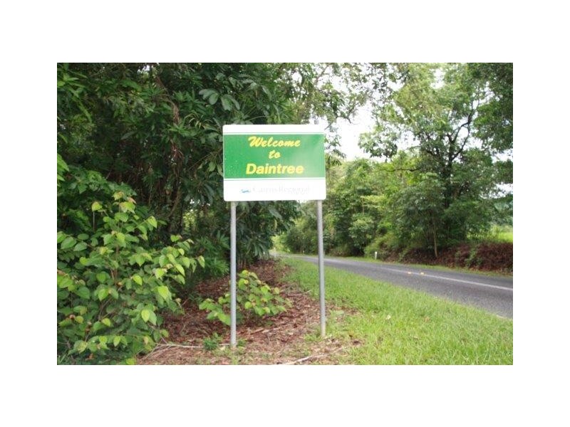 25 Osborne Street, Daintree QLD 4873