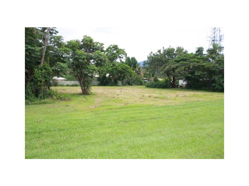 25 Osborne Street, Daintree QLD 4873