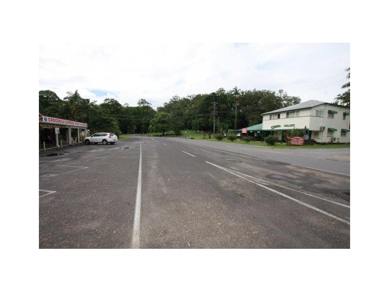 25 Osborne Street, Daintree QLD 4873