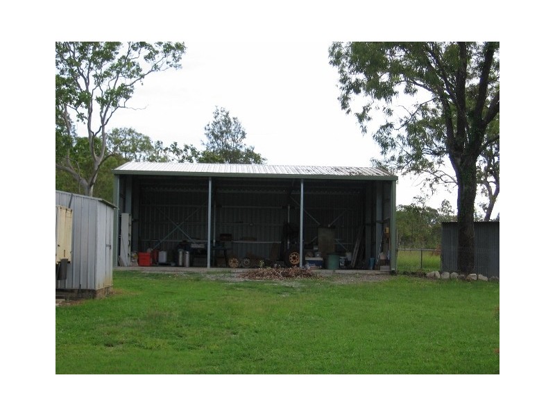 86 Fraser Road, Mount Molloy QLD 4871