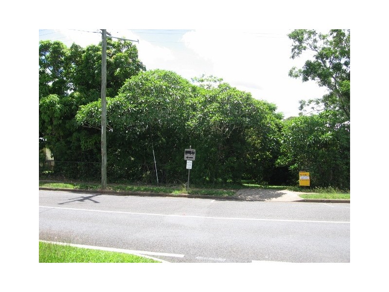 27 Main Street, Mount Molloy QLD 4871