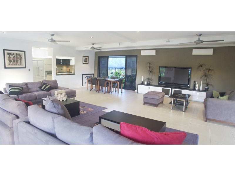 83 Mitre Street, Port Douglas QLD 4877