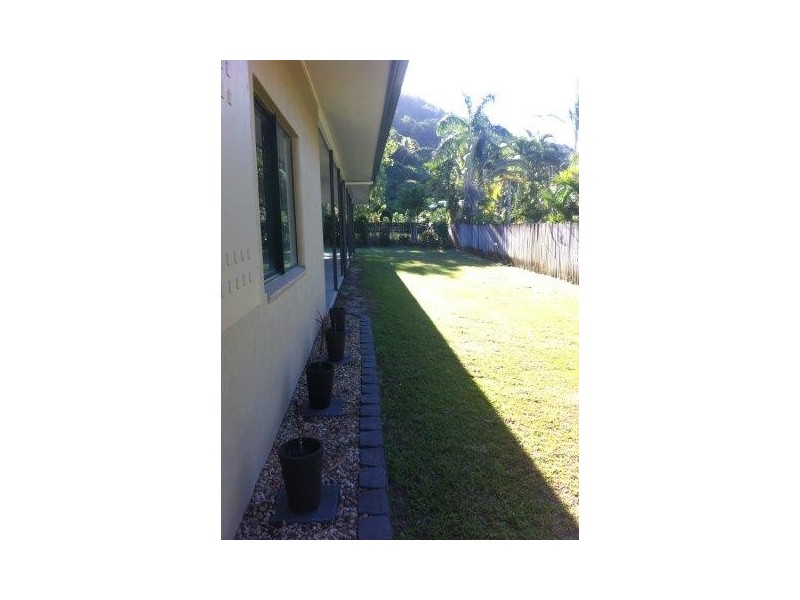 14 Marlin Drive, Wonga QLD 4873