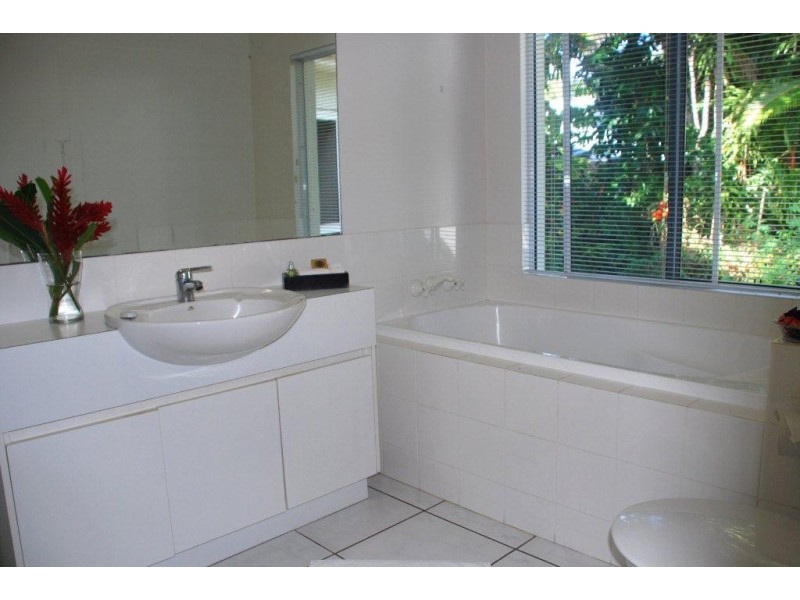 6 Trochus Close, Port Douglas QLD 4877