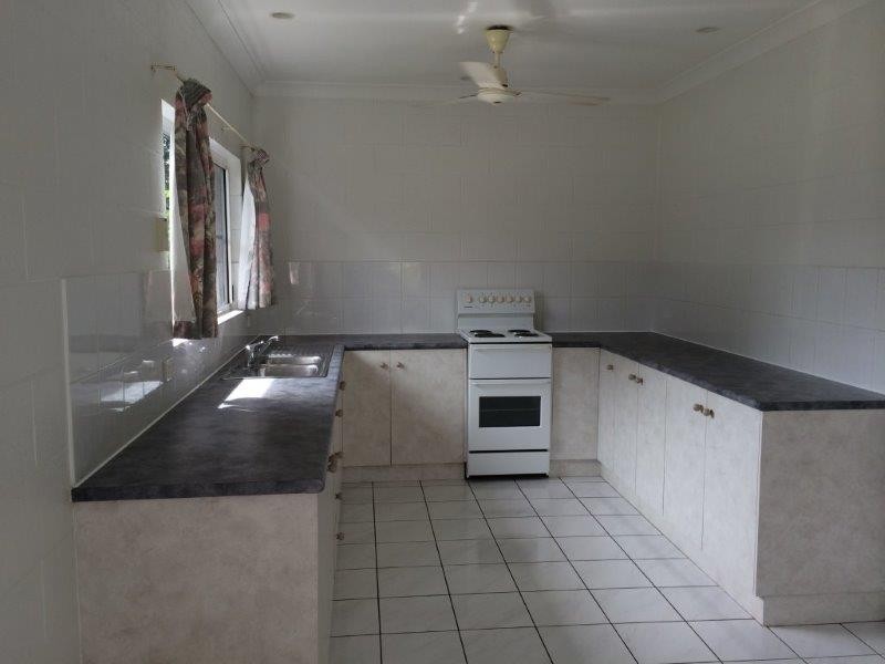3/11a Johnston Road, Mossman QLD 4873