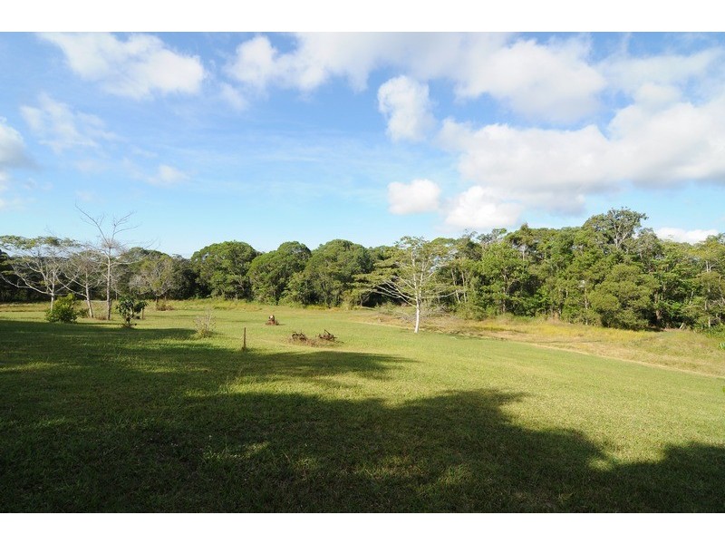 25 Rainforest Drive, Julatten QLD 4871