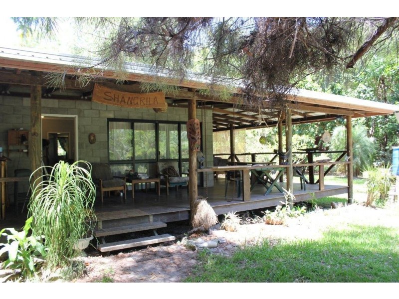 30 East Street AYTON (BLOOMFIELD), Daintree QLD 4873