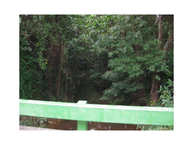 13 Maxwell Street, Mossman QLD 4873