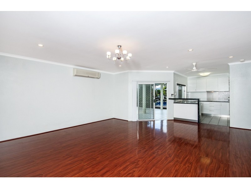 15 Watson Close, Mossman QLD 4873