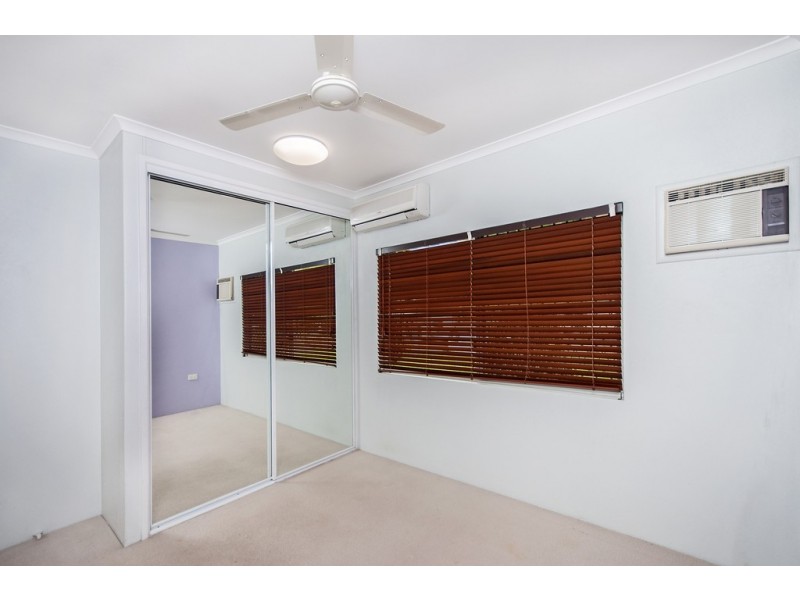 15 Watson Close, Mossman QLD 4873