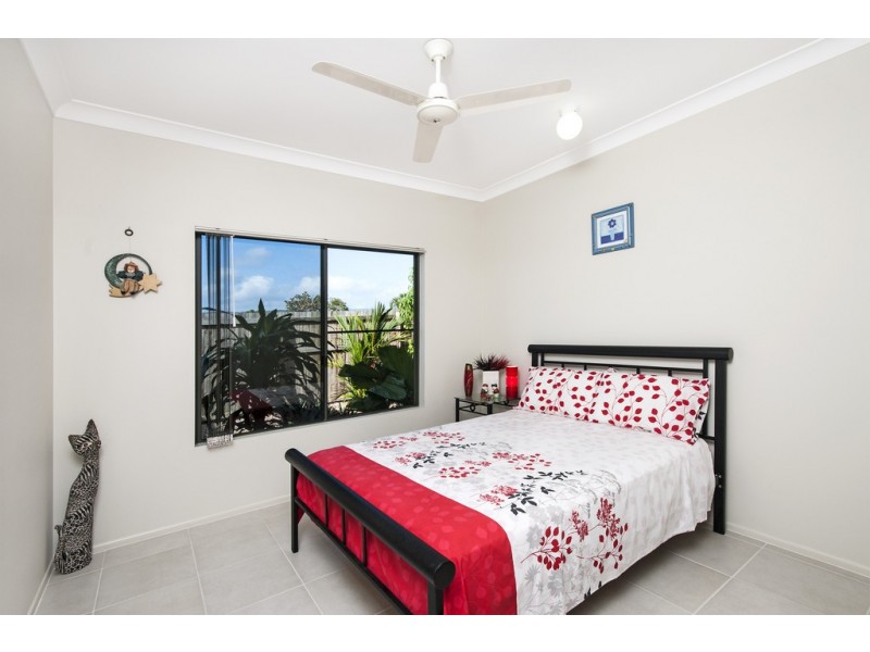 5 Yidi Close, Cooya Beach QLD 4873