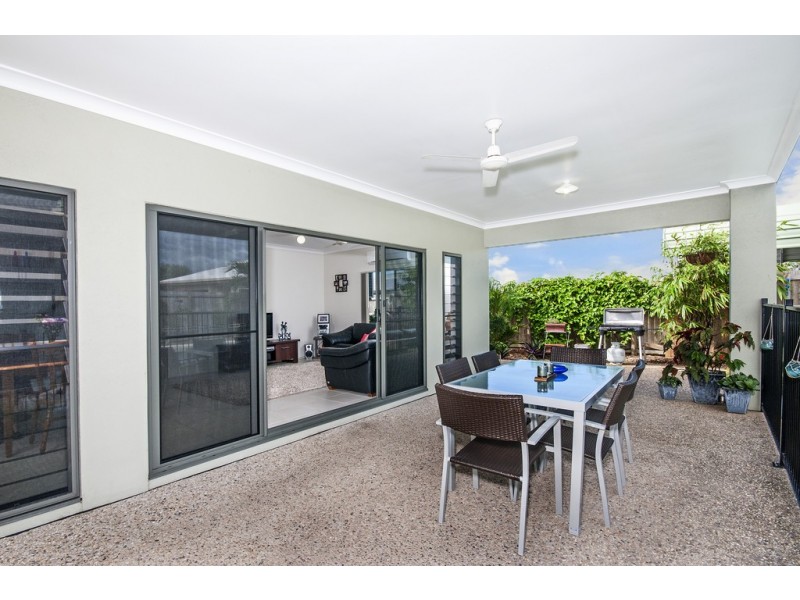 5 Yidi Close, Cooya Beach QLD 4873