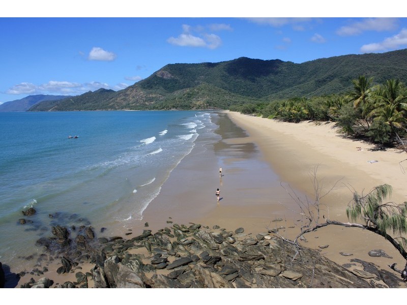 26 Oak Street, Oak Beach QLD 4877