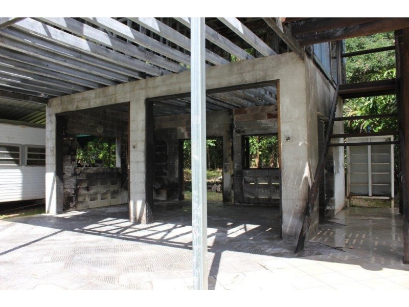 38 Spurwood Road COW BAY, Daintree QLD 4873