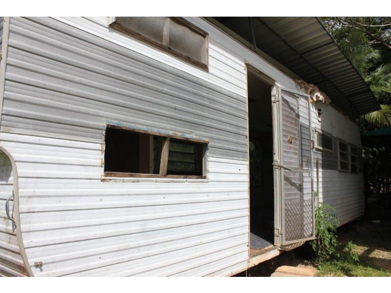 38 Spurwood Road COW BAY, Daintree QLD 4873