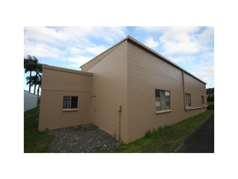 59 Pringle Street, Mossman QLD 4873