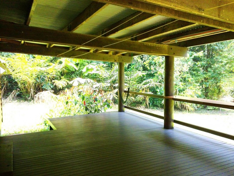 71 Buchanan Creek Rd COW BAY, Daintree QLD 4873