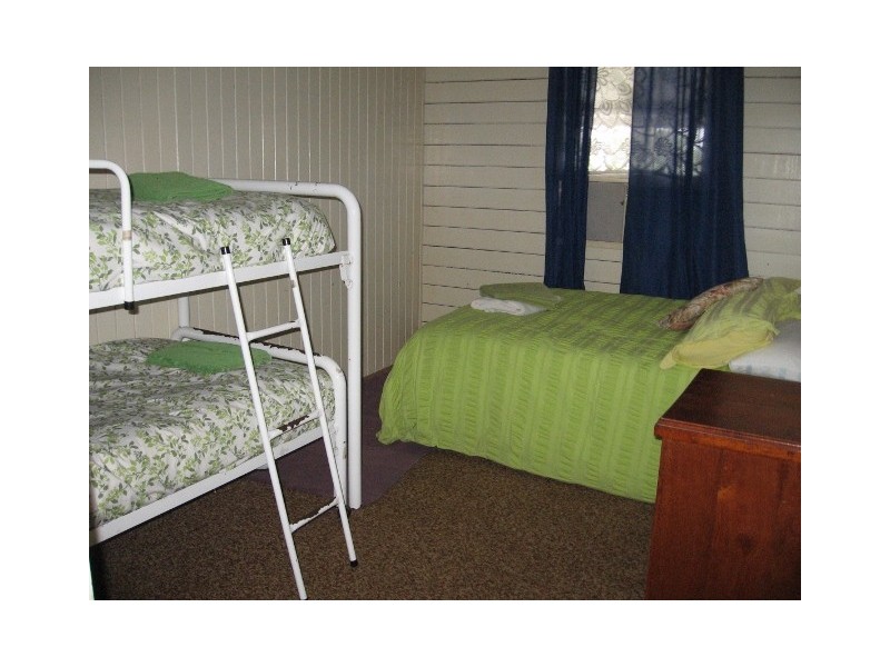 National Hotel Main Street 4, Mount Molloy QLD 4871