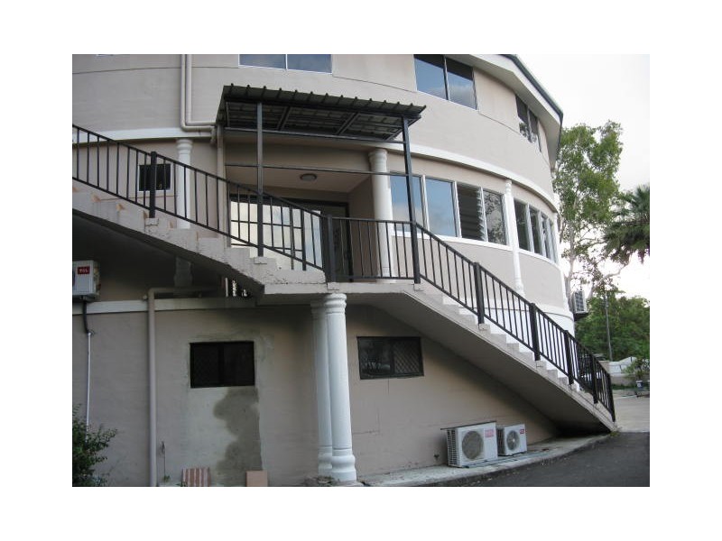 2/7 Captain Cook Hwy, Craiglie QLD 4877