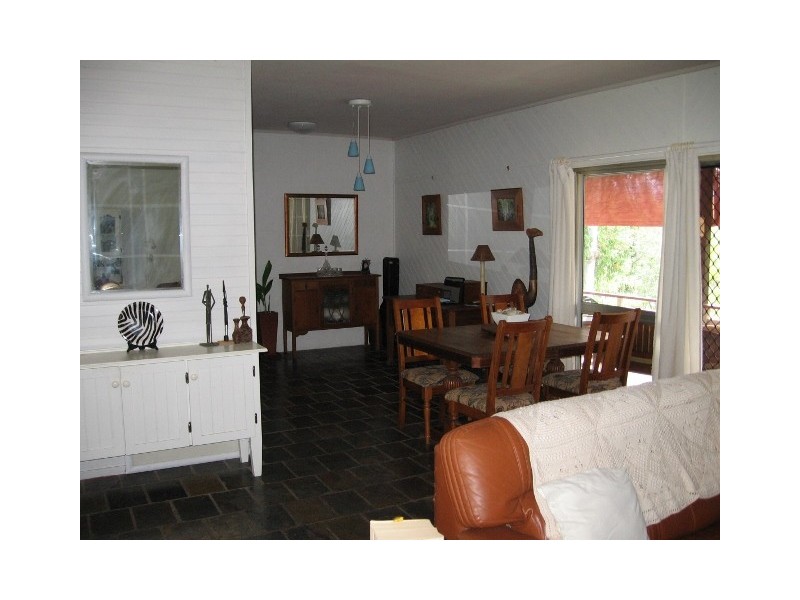 24 Stevens RD, Julatten QLD 4871