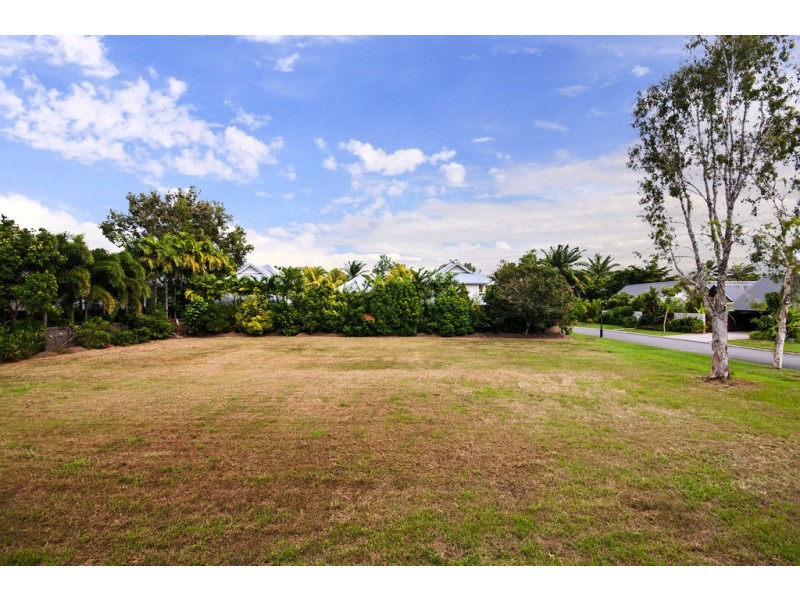 24 Beachfront Mirage, Port Douglas QLD 4877