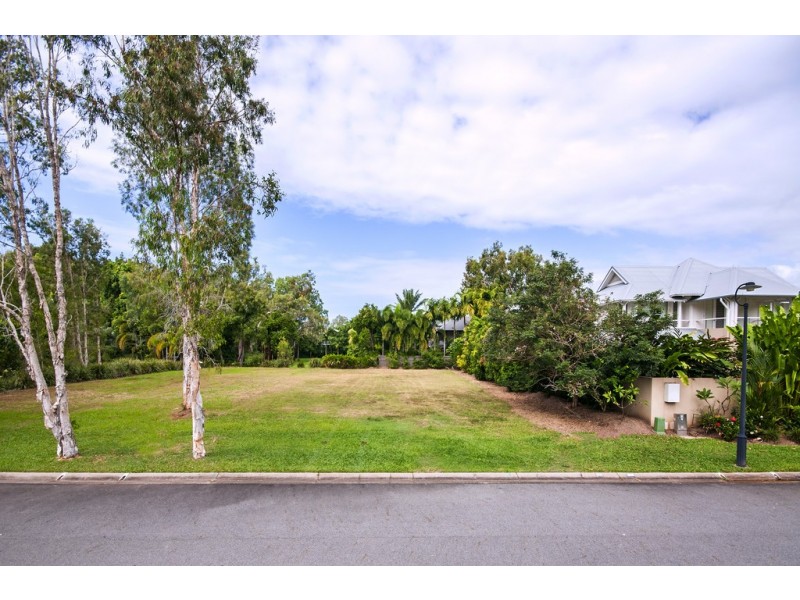 24 Beachfront Mirage, Port Douglas QLD 4877