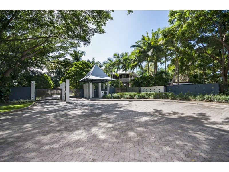 24 Beachfront Mirage, Port Douglas QLD 4877