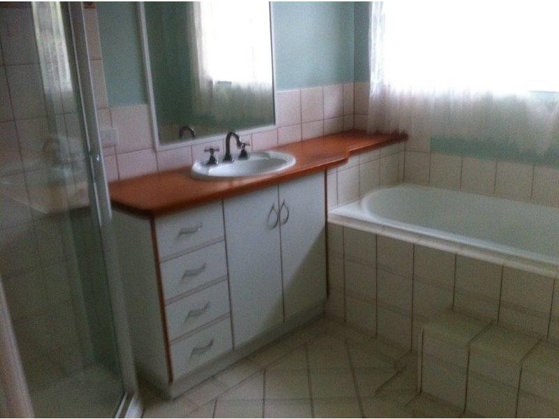 6 Billfish Close, Wonga QLD 4873