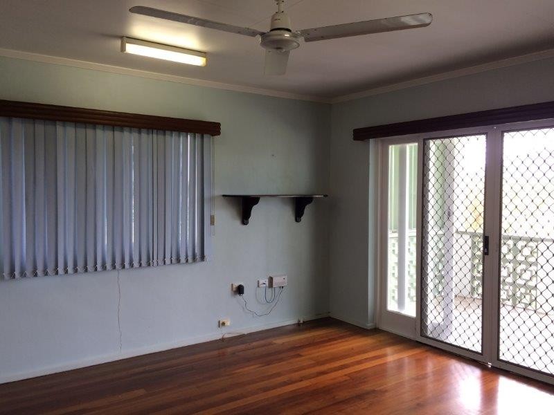 11 Cedars Street, Mossman QLD 4873