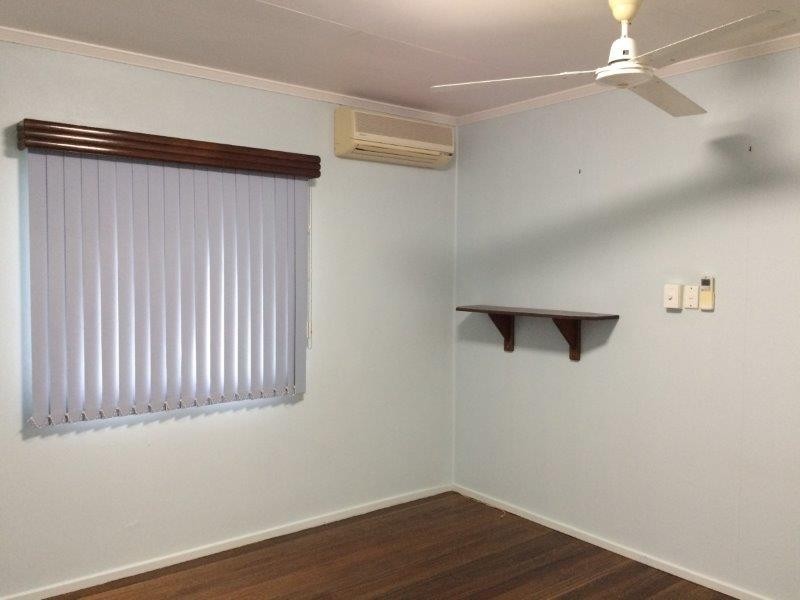 11 Cedars Street, Mossman QLD 4873