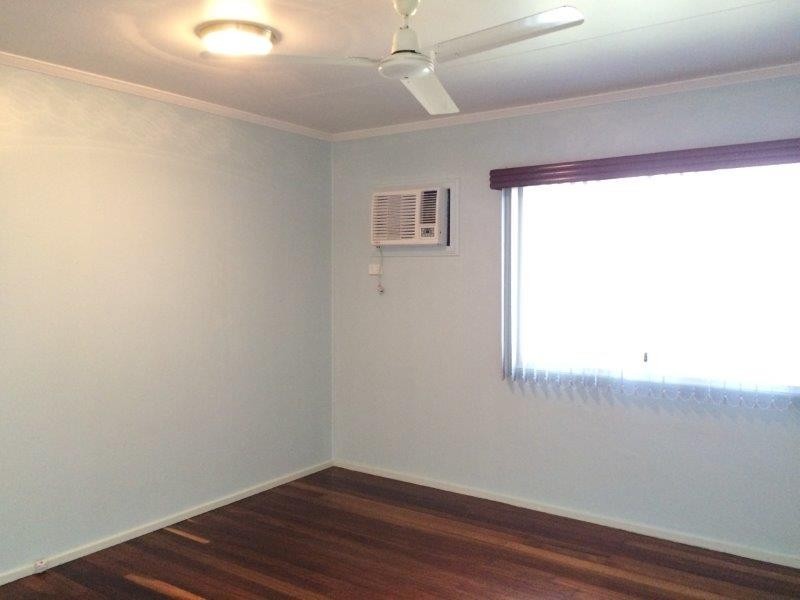 11 Cedars Street, Mossman QLD 4873