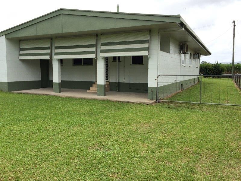 11 Cedars Street, Mossman QLD 4873