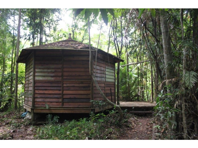 339 Maple Road CowBay, Daintree QLD 4873