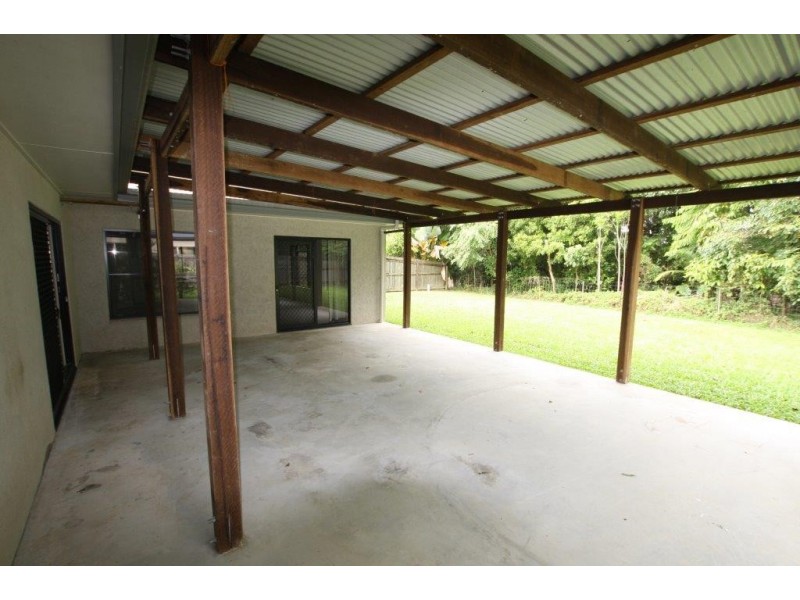 28 White Oak Avenue, Mossman QLD 4873