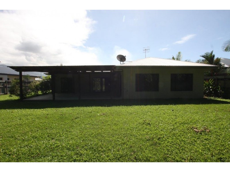 28 White Oak Avenue, Mossman QLD 4873