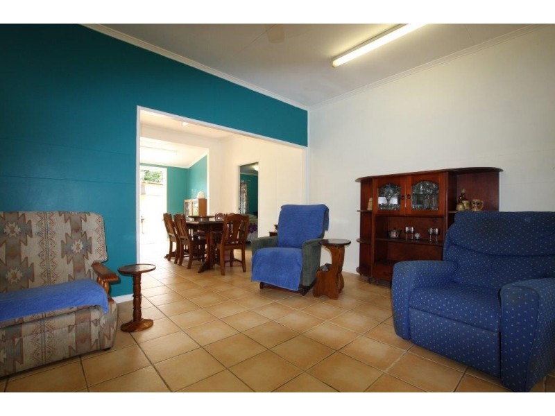 44 Alchera Drive, Mossman QLD 4873