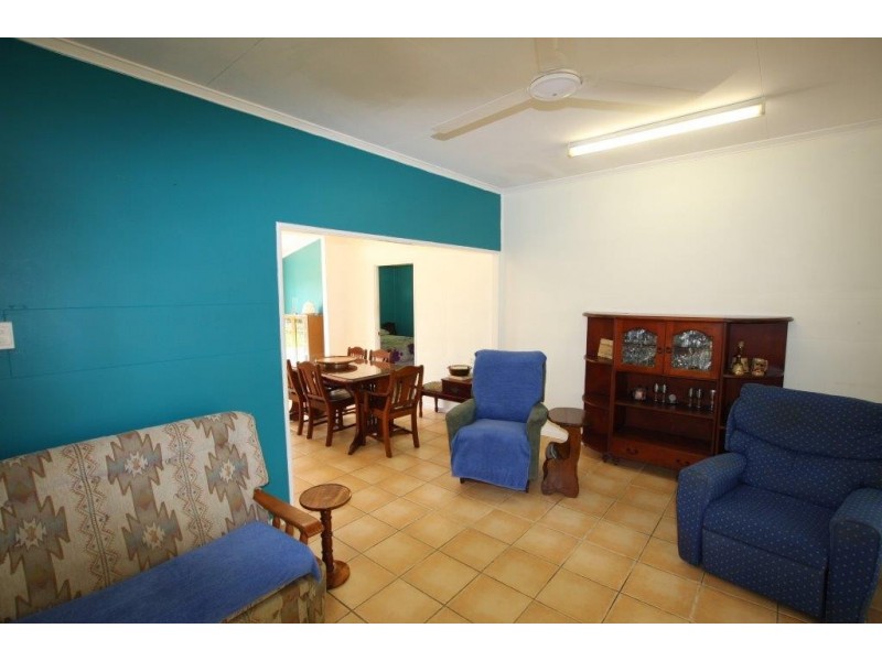 44 Alchera Drive, Mossman QLD 4873